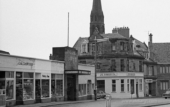 Drouthy neebors largs